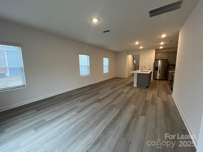 Photo - 1233 30th St Ln NE