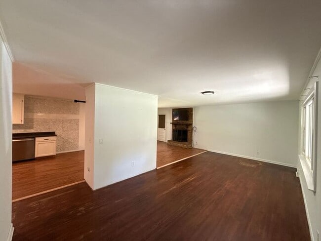 Photo - T.R. Lawing Realty Property