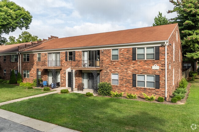 The Paddock Apartments