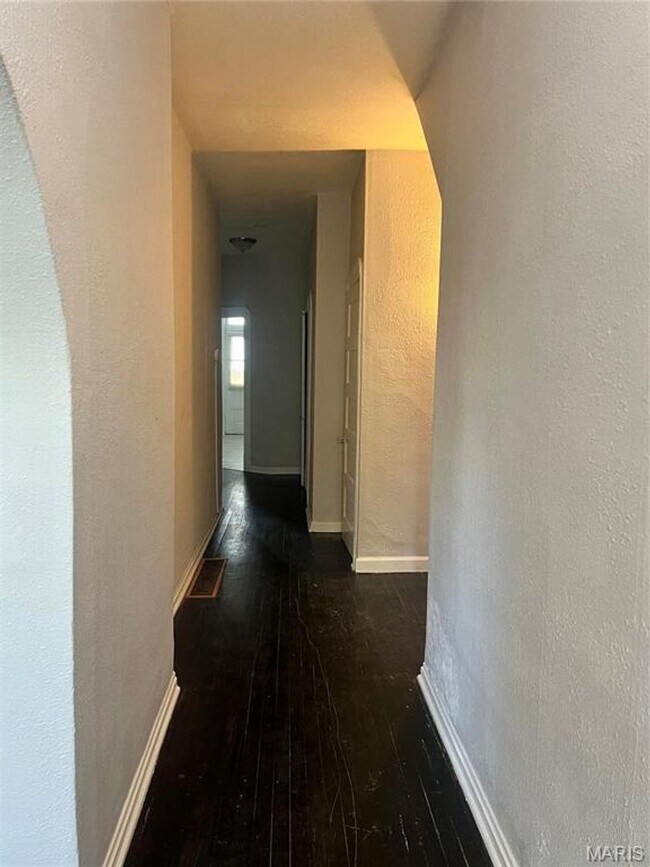 Photo - Dover Unidad 2FL