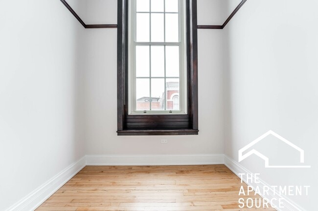 Photo - 1448 W Augusta Blvd Unit 3