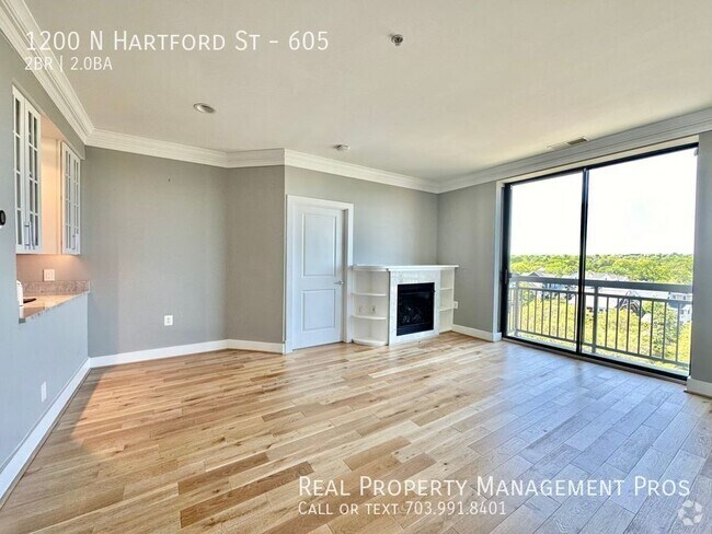Building Photo - 1200 N Hartford St Unit 605 Rental