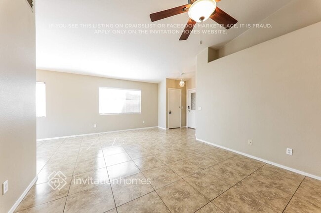 12732 W Voltaire Ave
