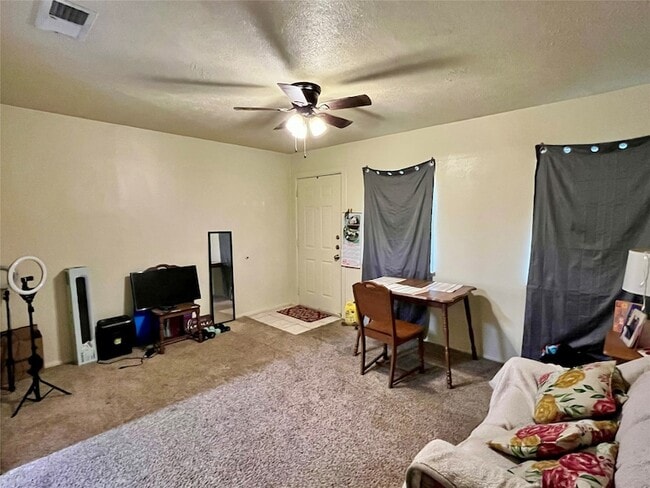 Photo - 1612 Wayne St