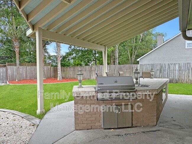 Photo - 105 Pryors Ln
