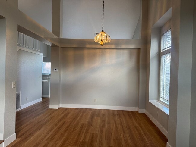 Photo - 2776 Woodmont Dr