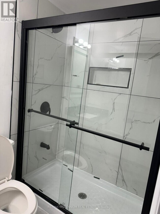 Photo - 37 Seahorse Ave