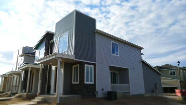 Photo - 3 Bedroom, 2.5 Bathroom with two car garage - Available 2/5/2025