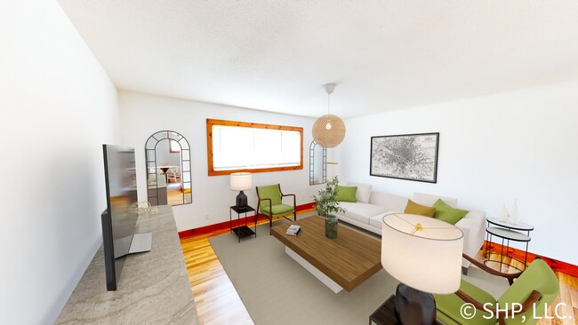 Living Room - 1221 W Washington St Apartment Unit 2