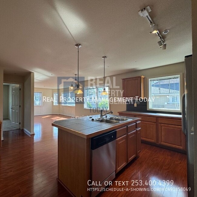 Photo - 13413 97th Ave E