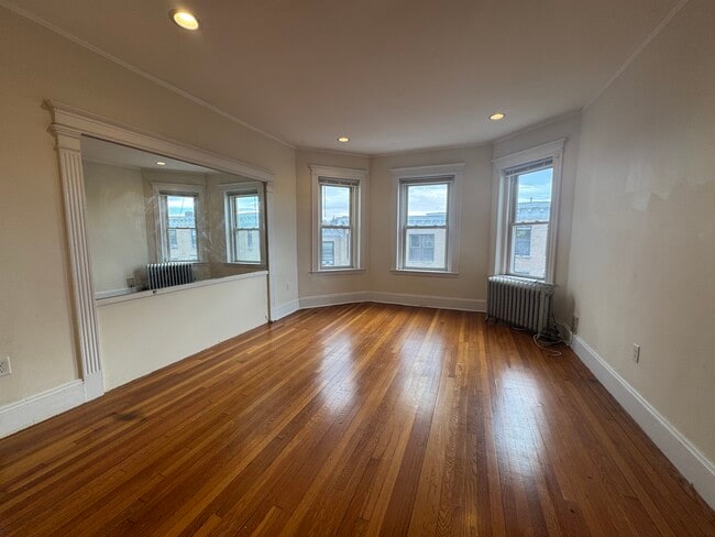 Photo - 41 Orkney Rd Unit 3
