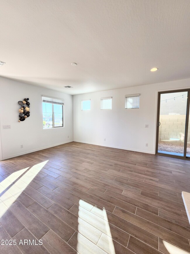 Photo - 4240 S 58th Ave