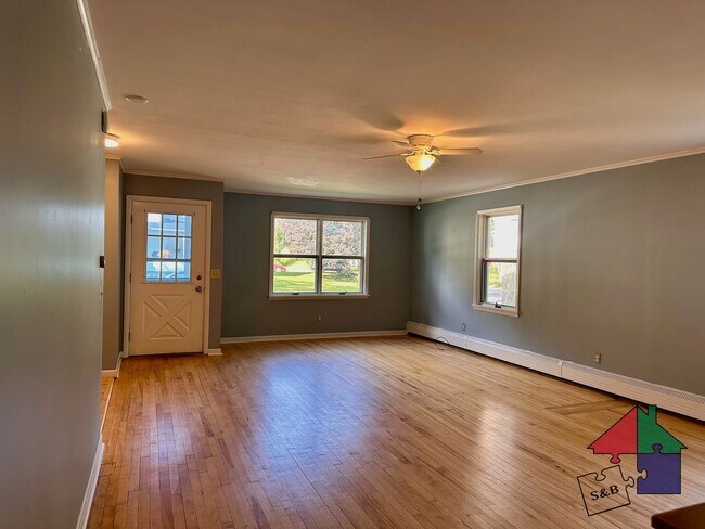 47 Orange St Unit 2
