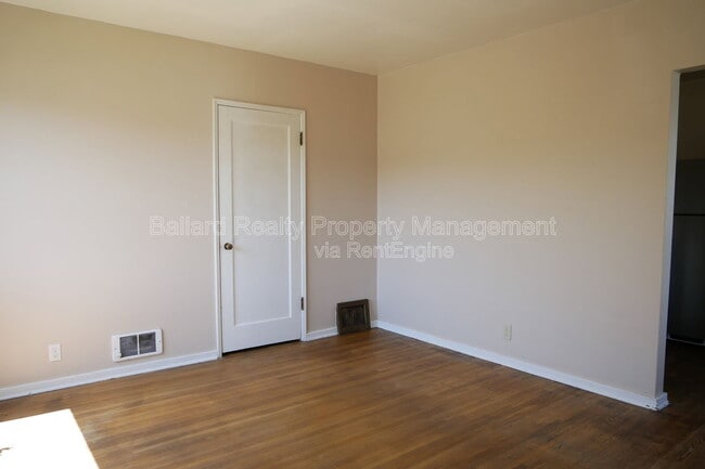 Photo - 1406 NW 61st St