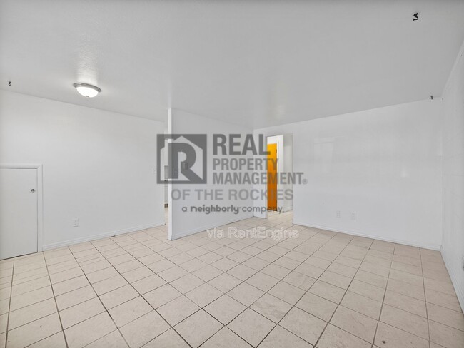 Photo - 1116 Alford St Unit 4