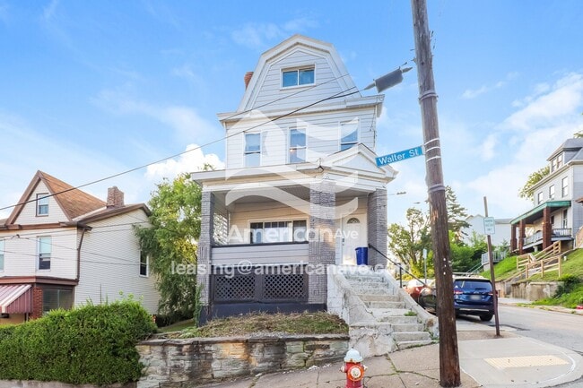 Building Photo - 411 Walter St