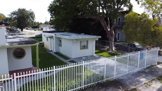 Photo - 7802 NW 8th Ave Unit 6