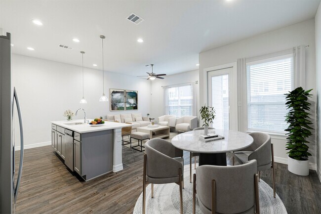 Photo - 11011 Cane Oak Wy
