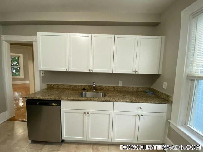 Photo - 186 Bowdoin St Unidad 2