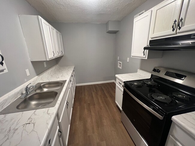 Photo - 427 30th Pl Apartment Unit A