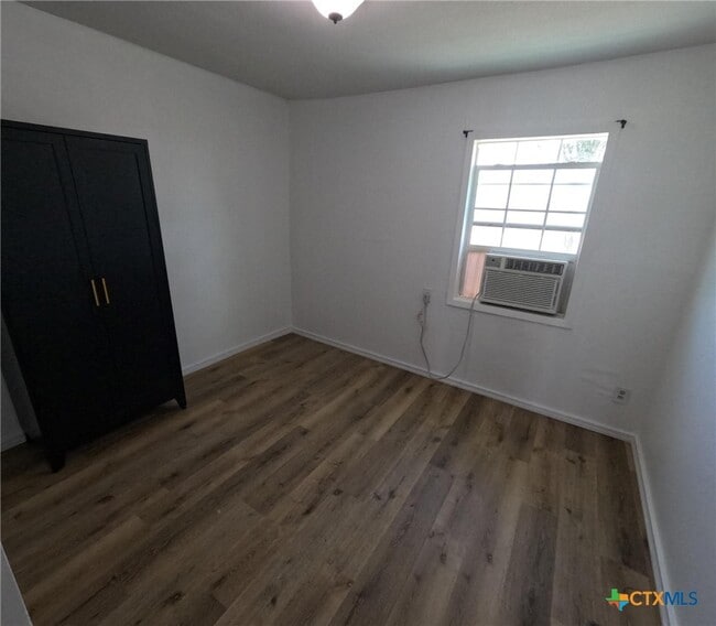 Photo - 7296 FM 234