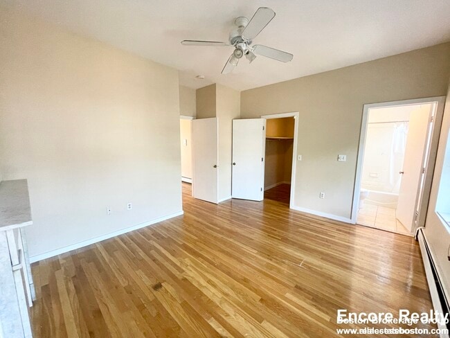 Photo - 670 Massachusetts Ave Unit 4