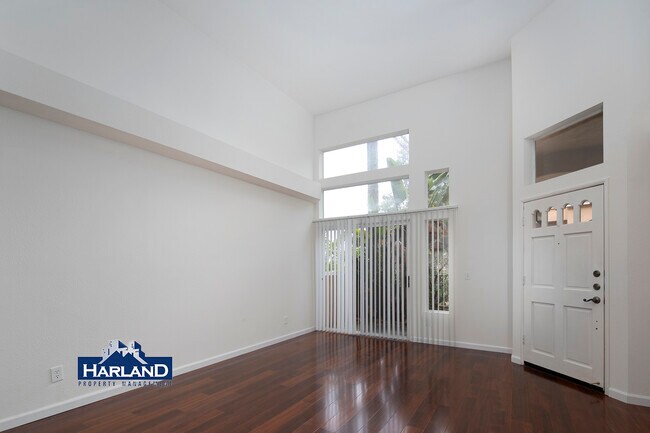 Photo - 7110 Calabria Ct