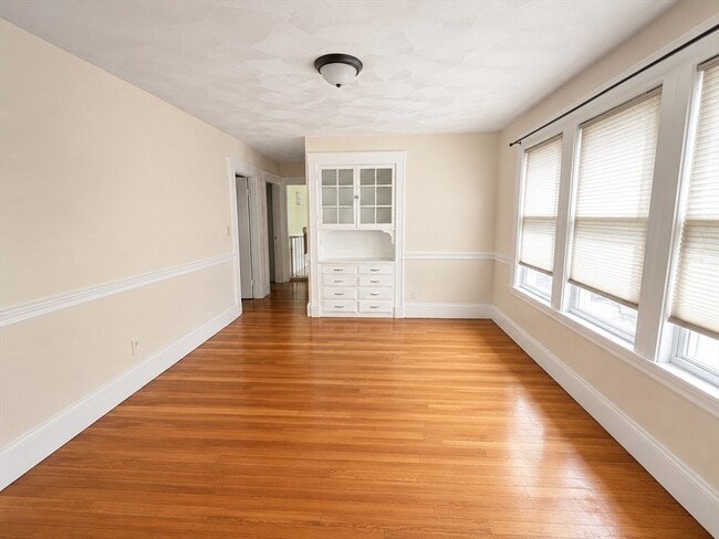 Photo - 32 Century St Unit 1