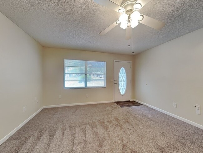 Photo - 216 Carla Ann Ct