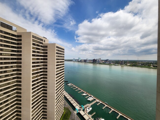 Photo - 300 Riverfront Dr Condo Unit 23F