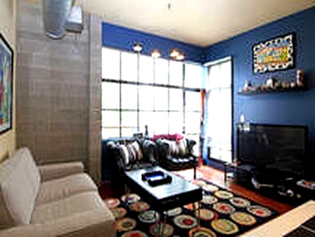 Photo - 336 W Broadway Unit 406