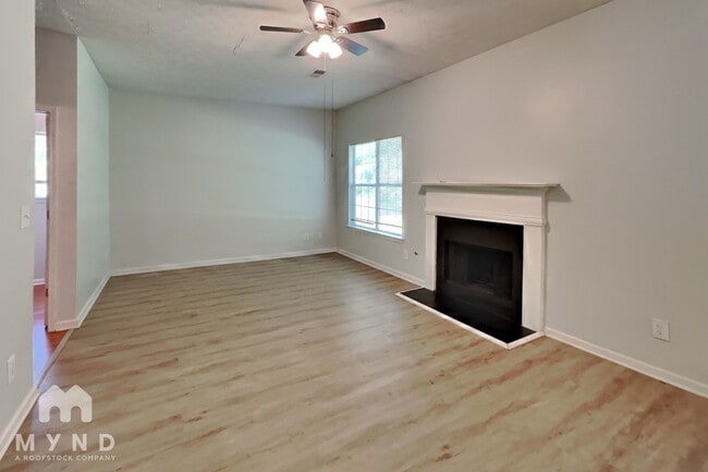 Photo - 10851 Southshore Ct