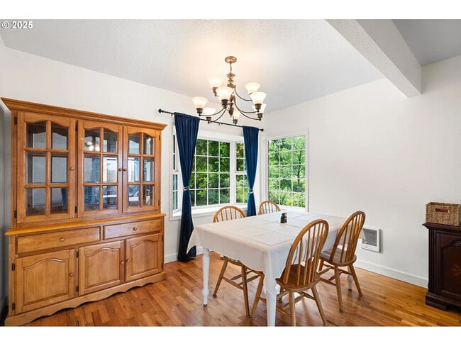 Photo - THREE BEDROOM THREE BATH ON ONE HALF ACRE IN KELSO