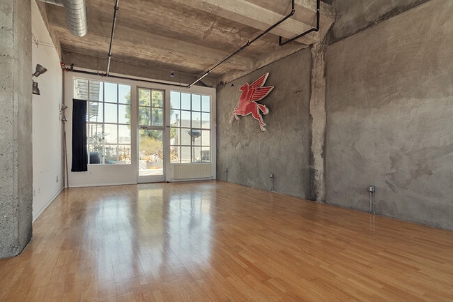 Photo - 465 10th St Unit 201