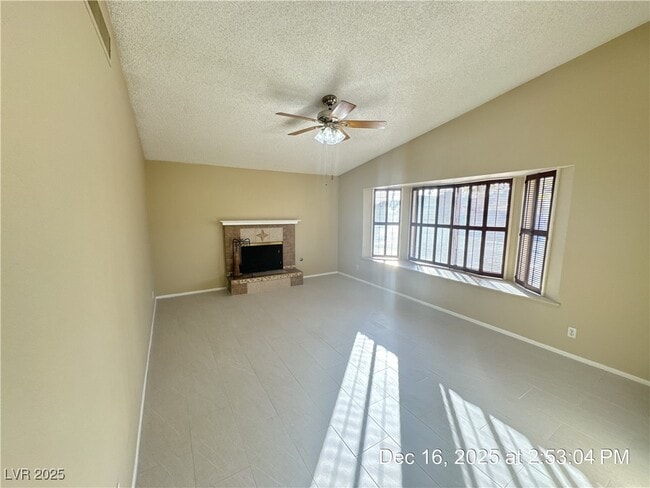 Photo - 3674 Duneville St