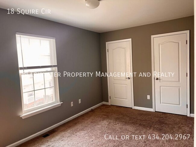 Photo - 18 Squire Cir