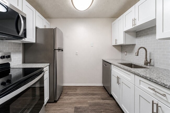Photo - Creek Hill Apartment Homes
