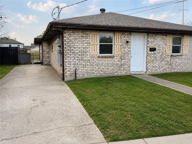 3508 Pakenham Dr
