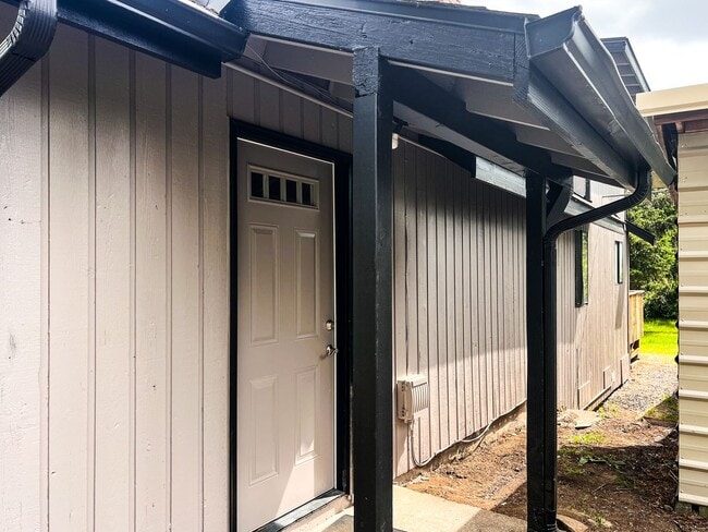 Photo - 3BD/2BA LARGE HOME IN LEBANON