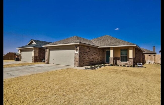 Photo - 3 bedroom 2 bathroom 2 car garage in Frens...