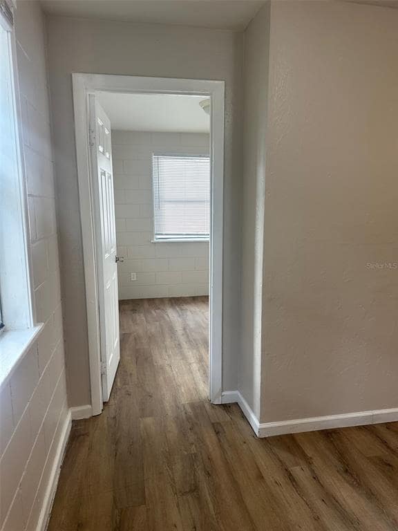 Photo - 657 NE Waldo Rd