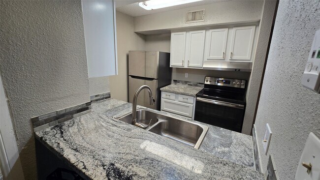 Photo - 250 El Dorado Blvd Unit 253