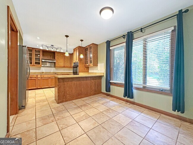 10200 Rivertown Rd