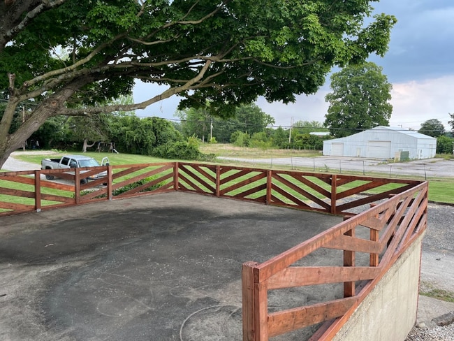 Photo - 1322 Emery Xing Rd