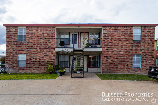 Building Photo - 3409-B Toledo Dr.- Rental