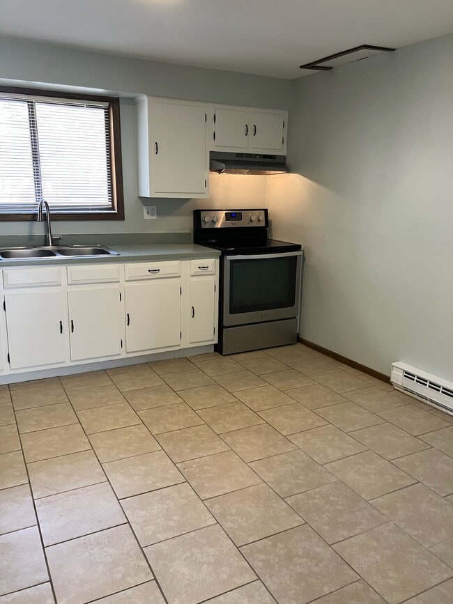 Photo - 370 Villabrook Dr Unit 2