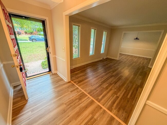Photo - 309 Verner Dr