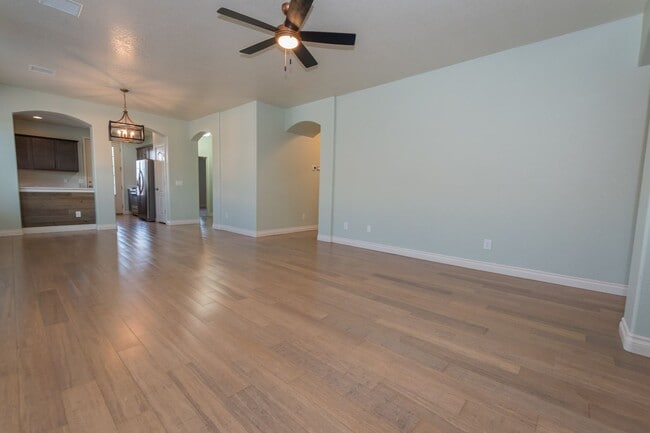 Photo - Gorgeous 4 Bedroom 2 Bathroom Home! Central A/C, 2 Car Garage