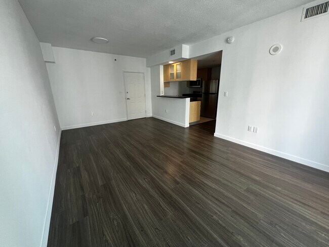 520 NE 26th St Unit A2