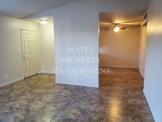 Photo - FLO1313 Unit 155